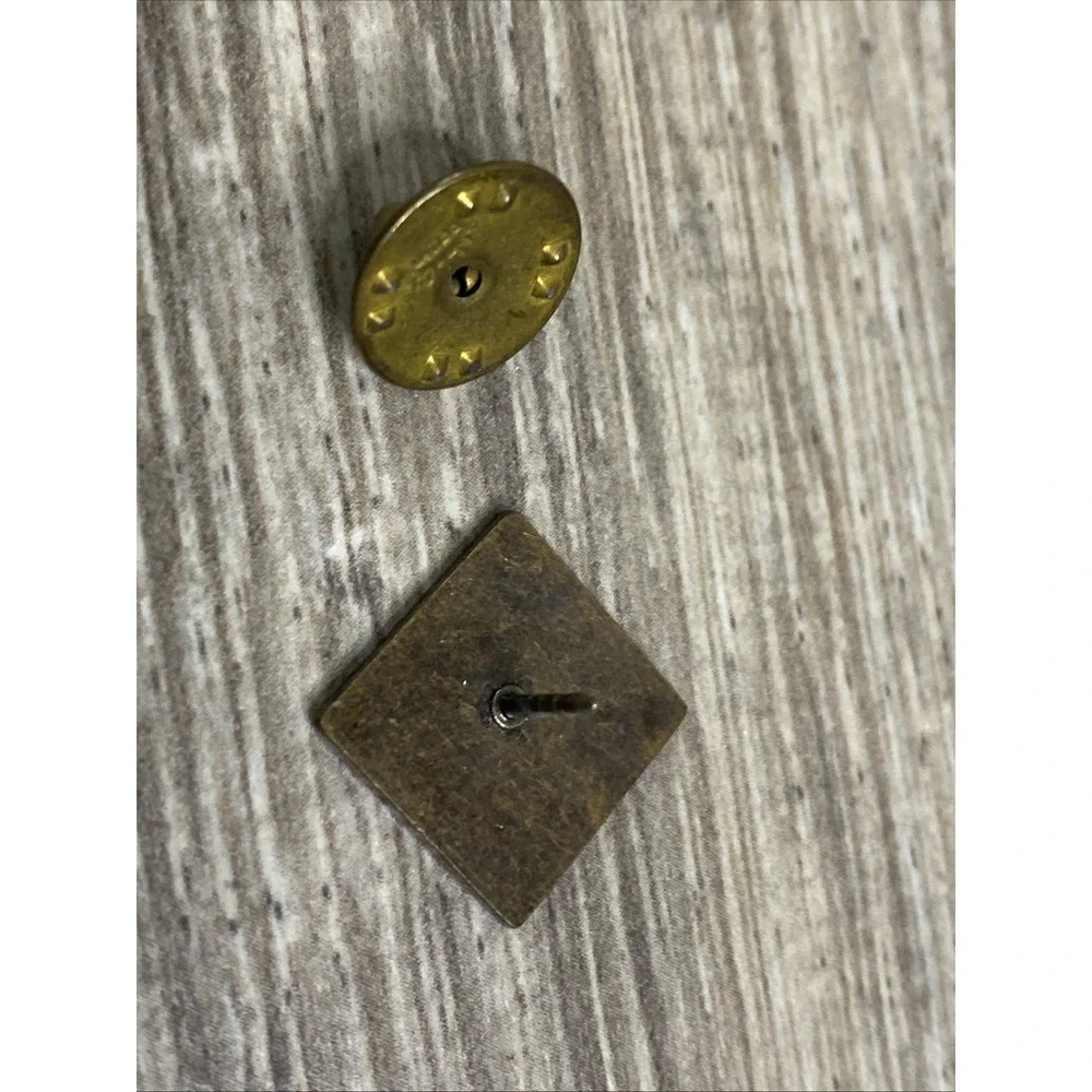 Vintage Webelos‎ Boy Scouts Metal Enamel Pin BSA Hat Lapel